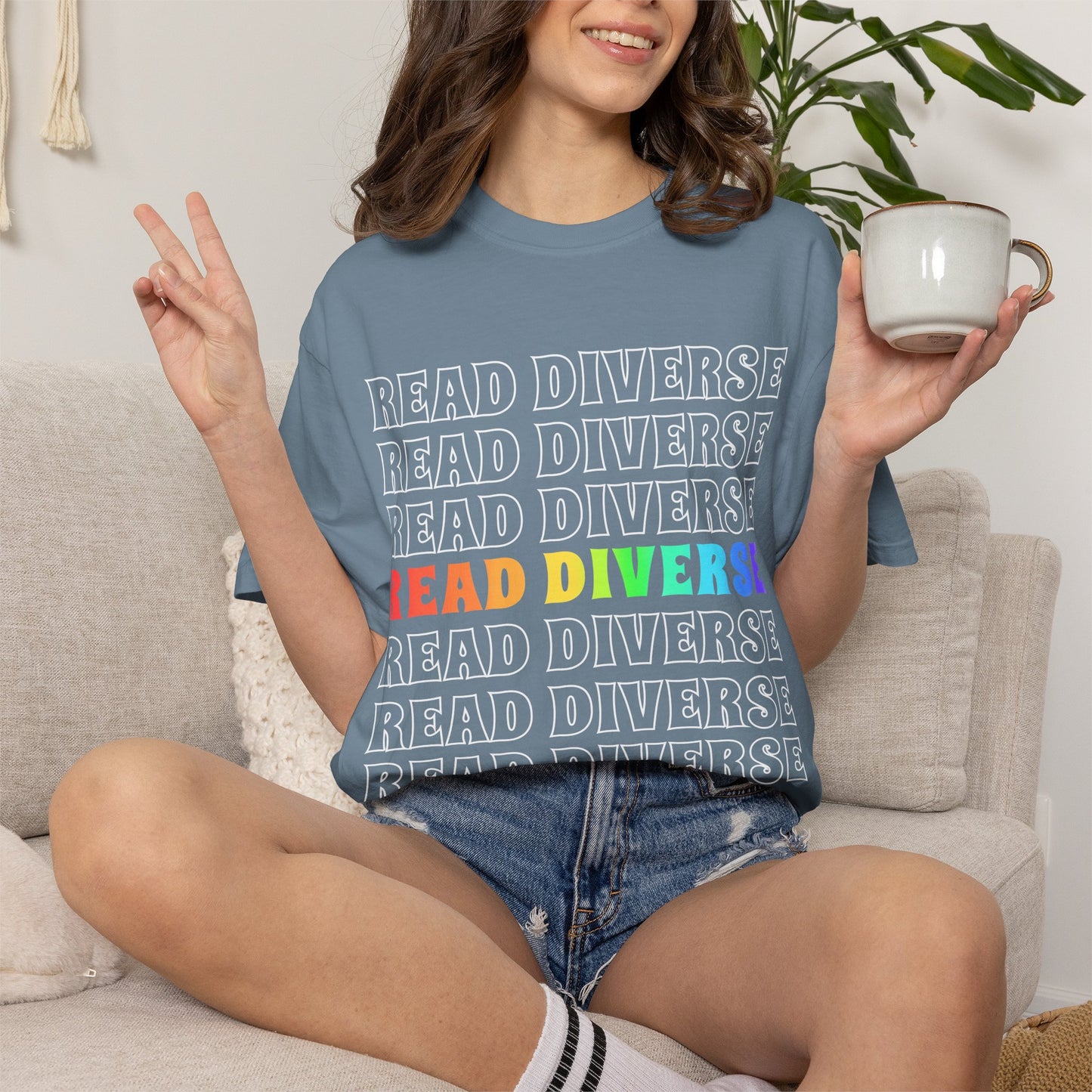 General Bookish Unisex Shirt - Read Diverse